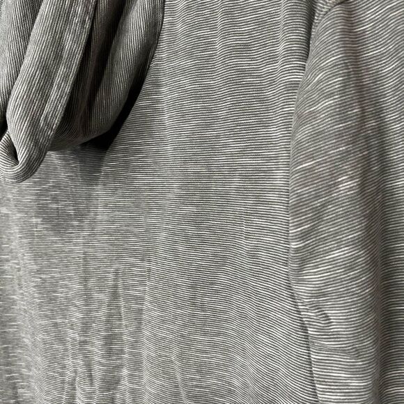 Pure Jill J.Jill Gray Double-Face Cowl-Neck Top Pockets - Picture 2 of 10